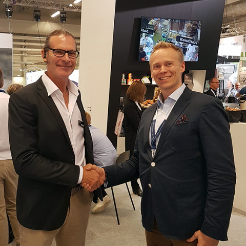 Powder Technic and Panea to co-operation